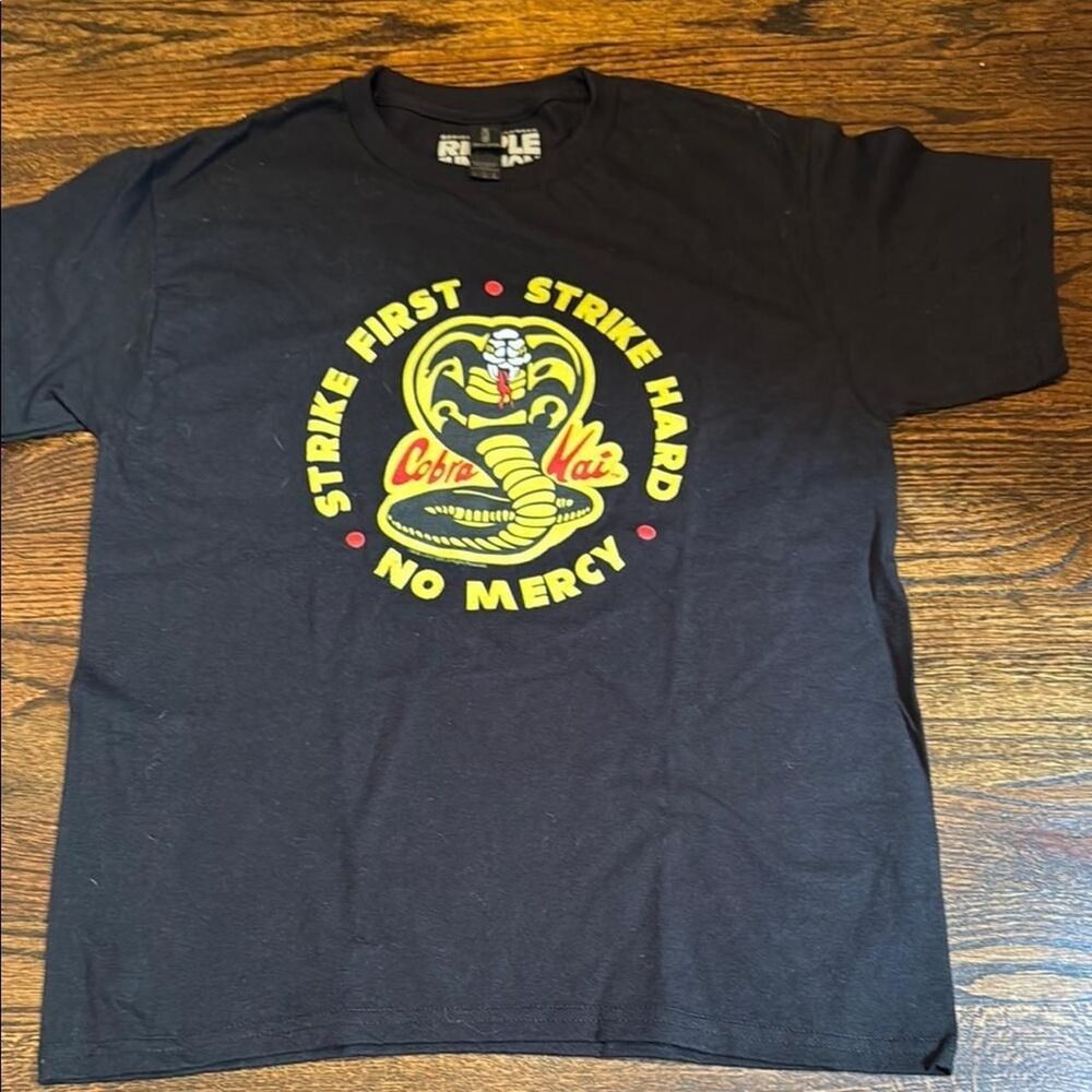 Unbranded Black and Yellow Top